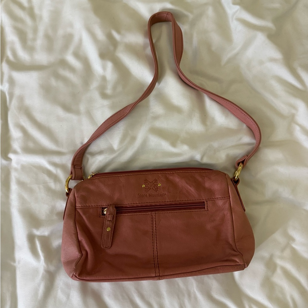 Stone Mountain Accessories Rose Leather Shoulder Bag
